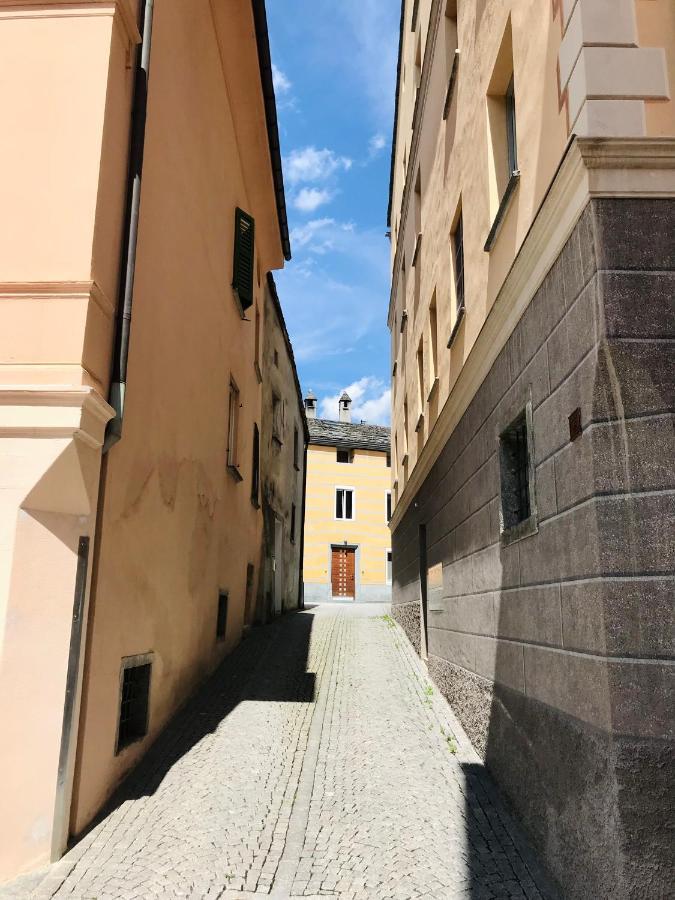 Centrally Located Apartment In Poschiavo Εξωτερικό φωτογραφία